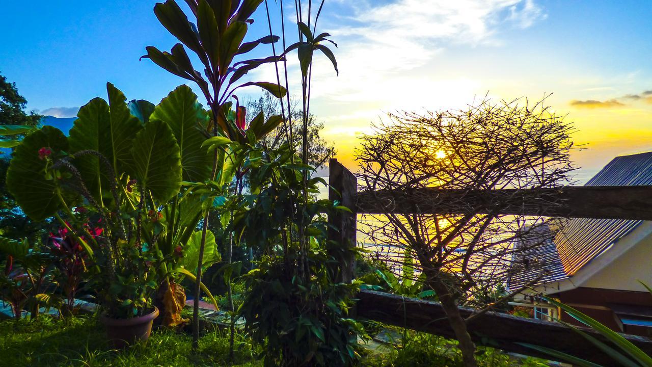 Mouggae Blues Villas Beau Vallon  Exteriör bild