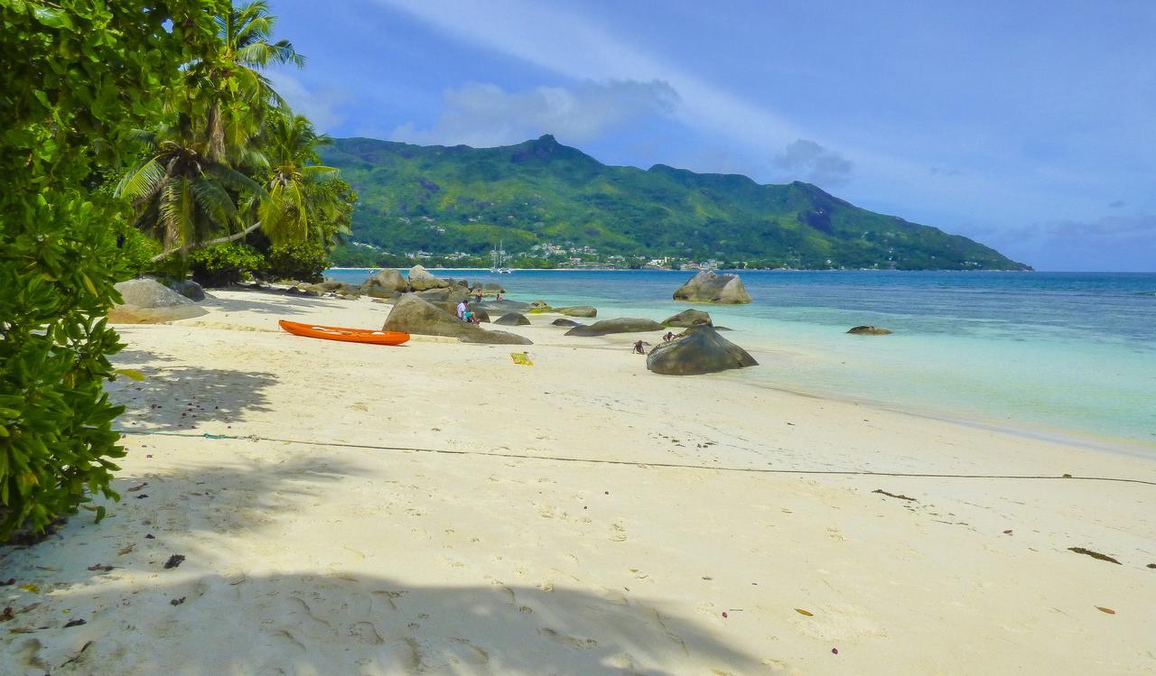 Mouggae Blues Villas Beau Vallon  Exteriör bild