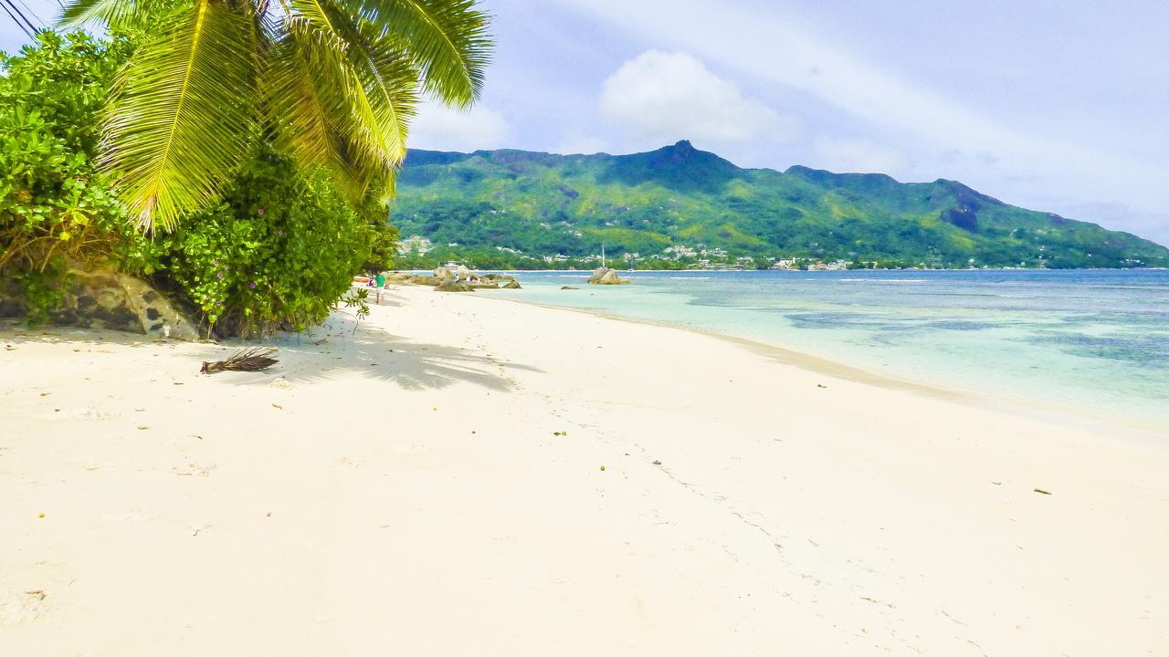 Mouggae Blues Villas Beau Vallon  Exteriör bild